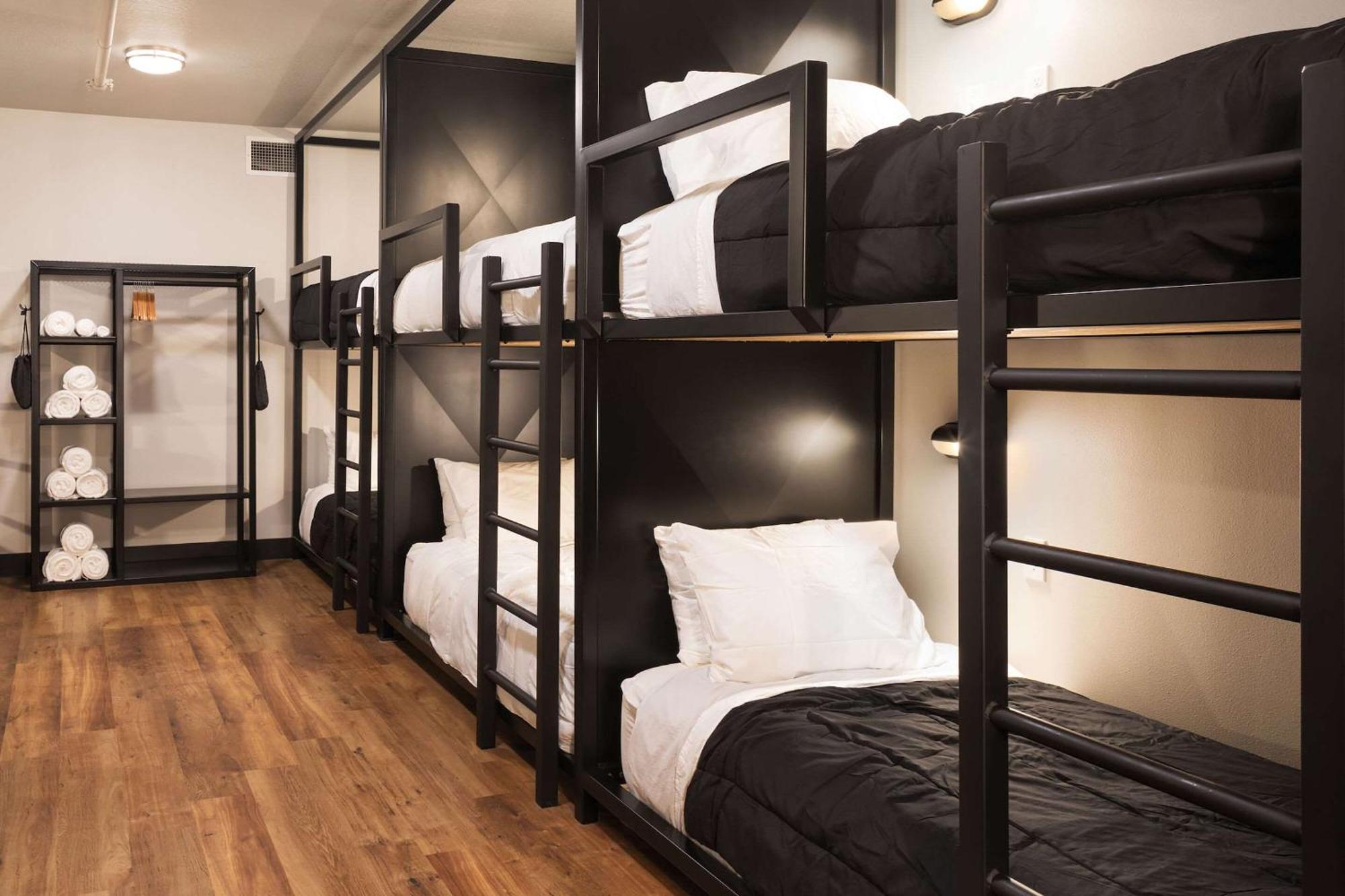 Hotel Grinnell, Ascend Hotel Collection Экстерьер фото